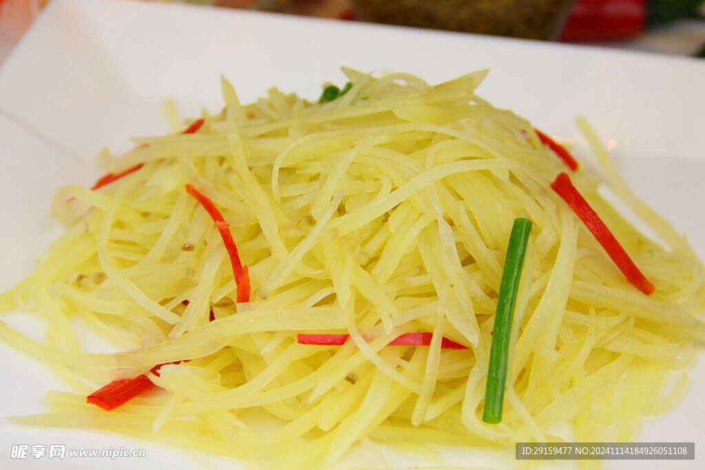         酸辣土豆丝  