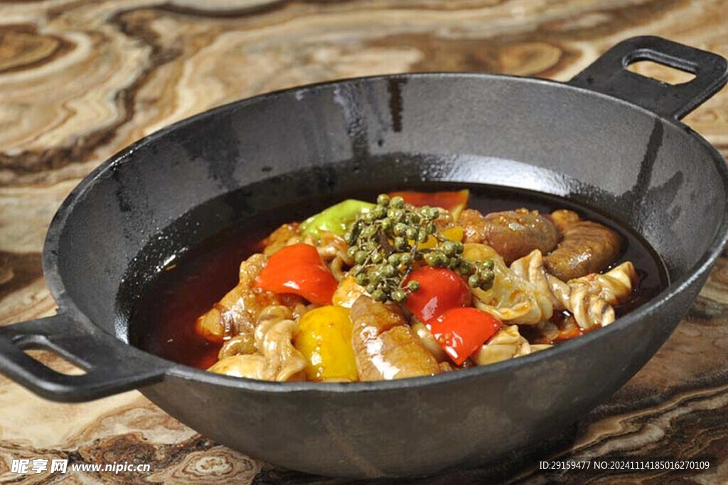 铁锅鱼杂