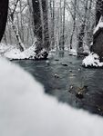 河流冰雪融化