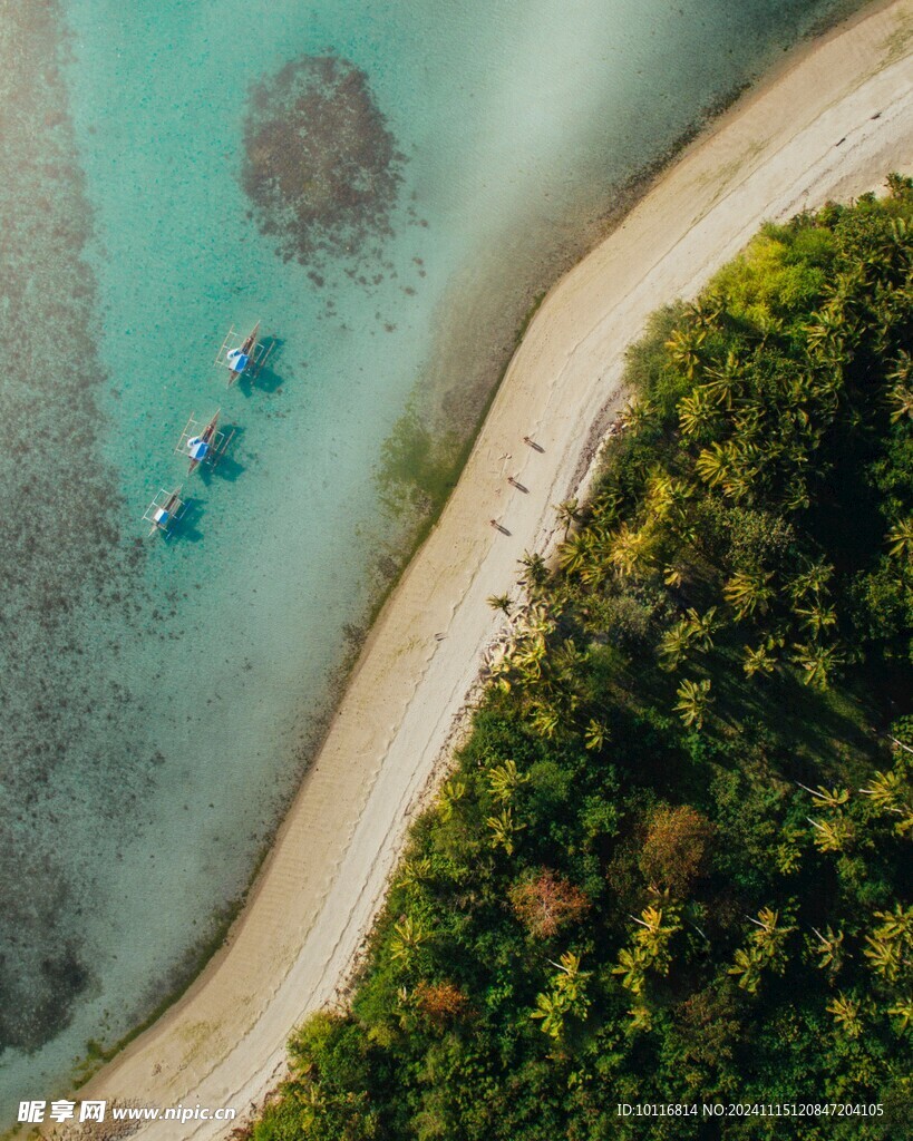 度假海岛俯视图