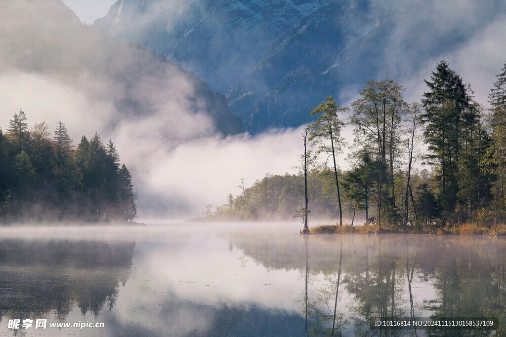 山水湖泊