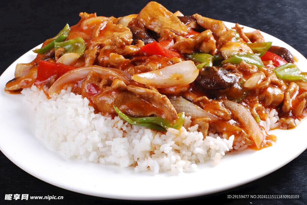 鲍汁鸡柳扒饭