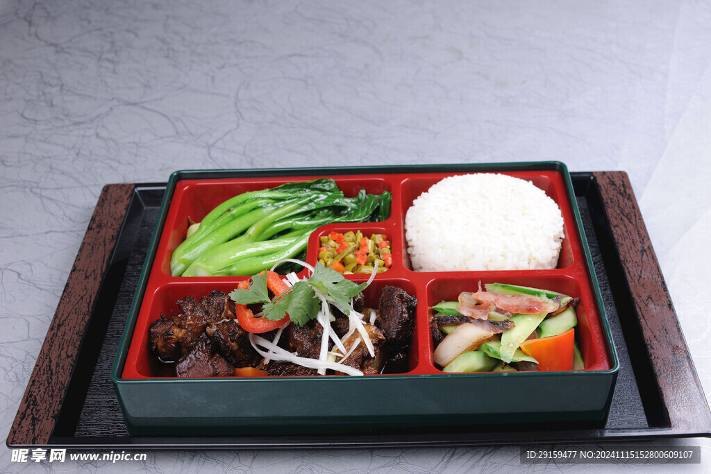 红烧牛肉饭