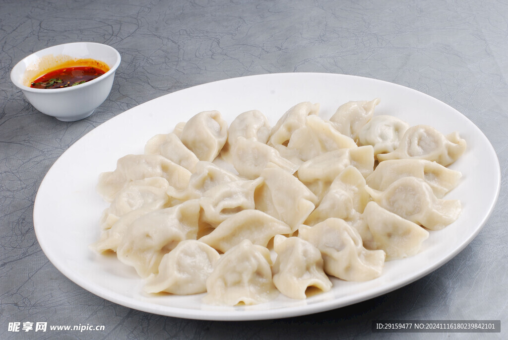 莲菜大肉水饺