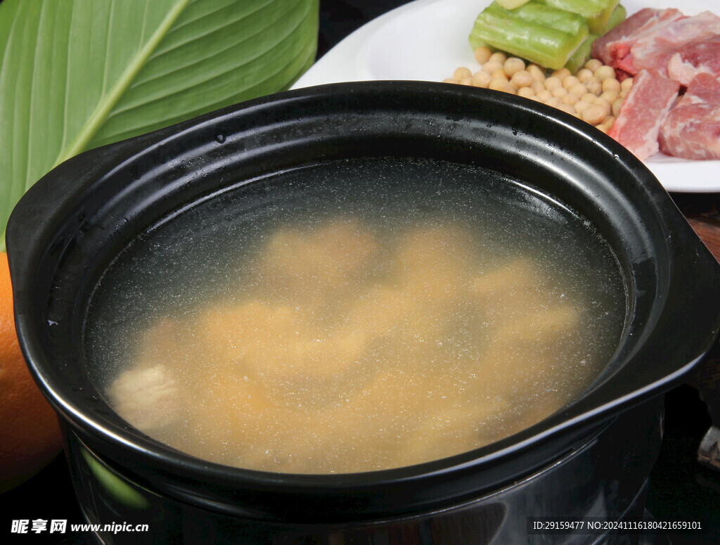 黄豆炖排骨