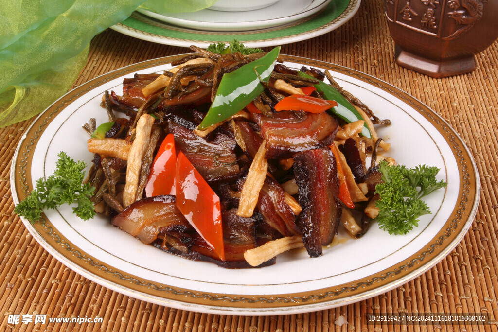 萝卜干炒腊肉