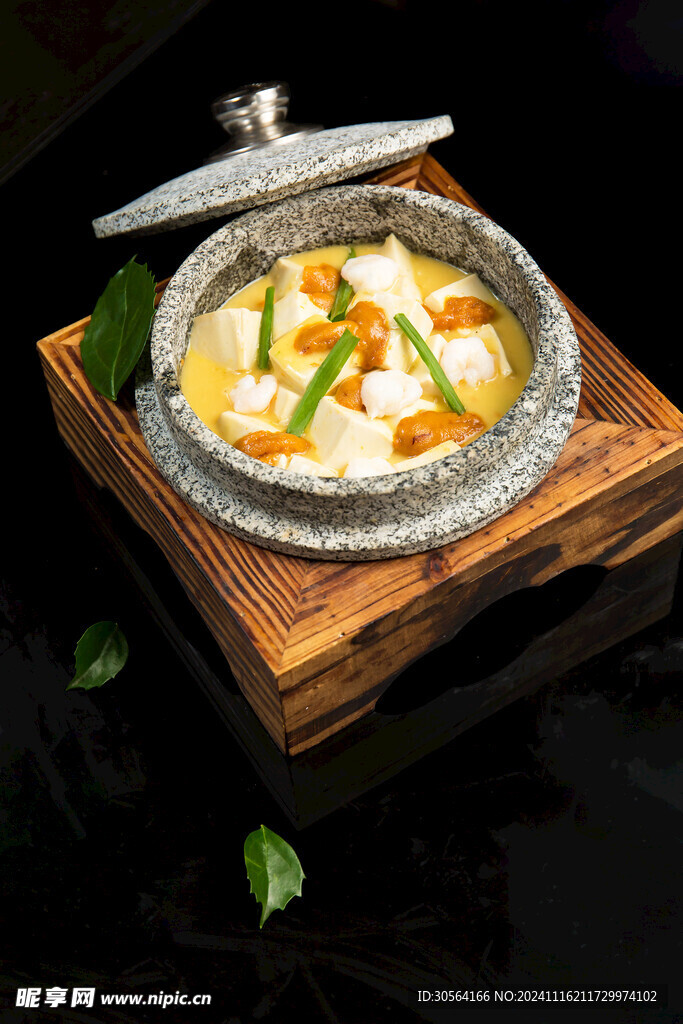 石锅豆腐美食
