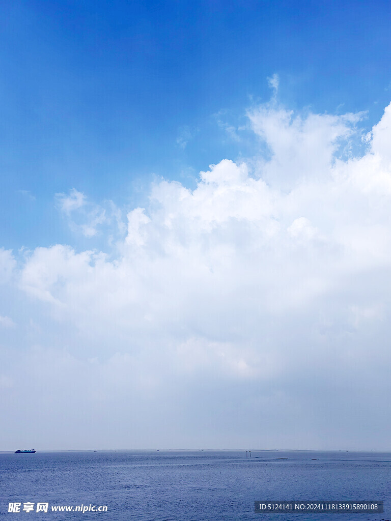 蓝天白云 