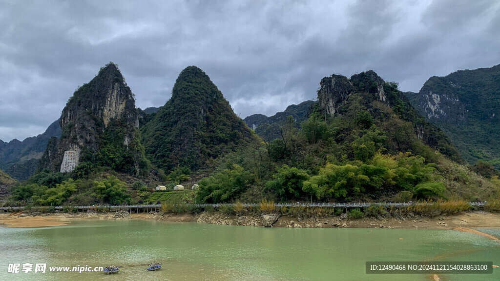 凌云浩坤湖