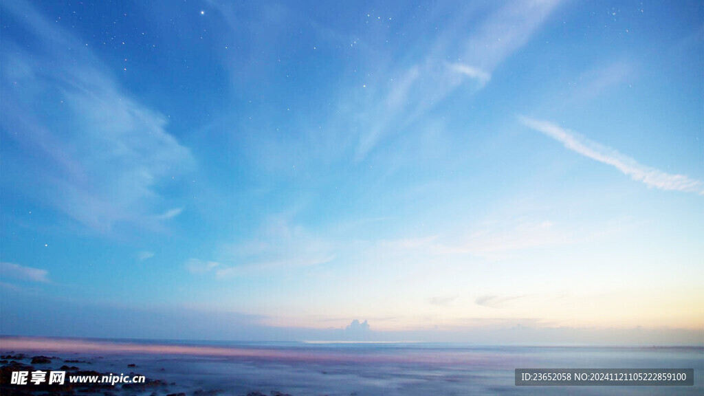 蓝色天空  天空白云