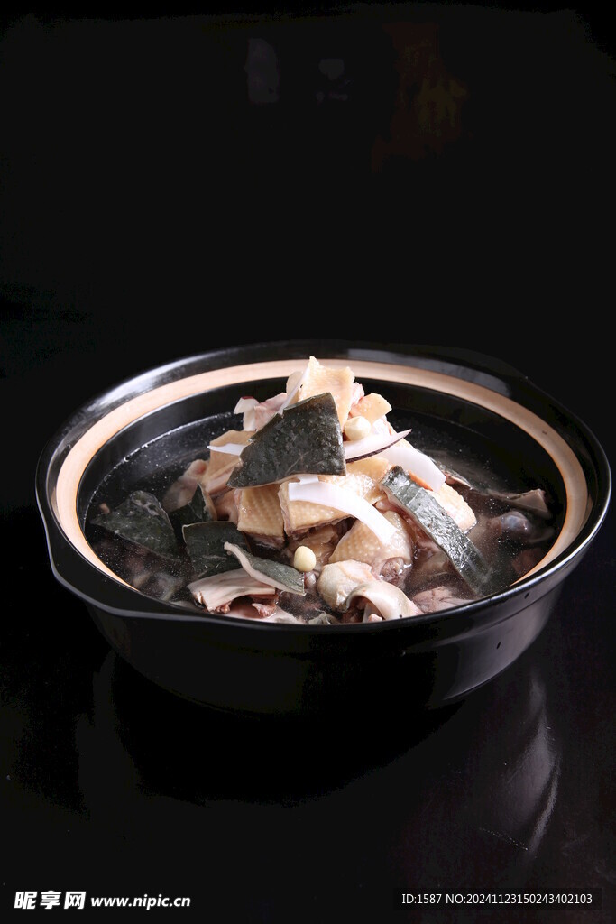椰子霸王别鸡锅