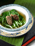 羊肚菌浸菜苗