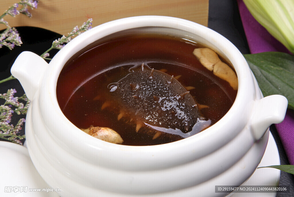 野山菌炖辽参
