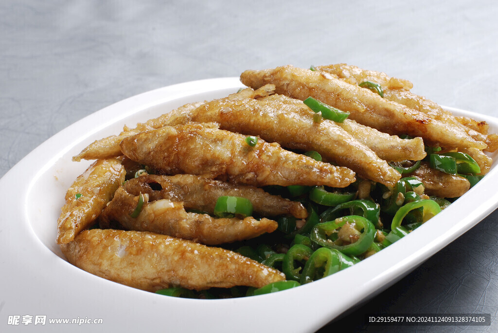 酥香嫩仔鱼