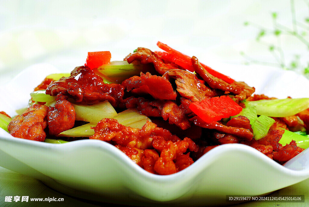 西芹炒肉片
