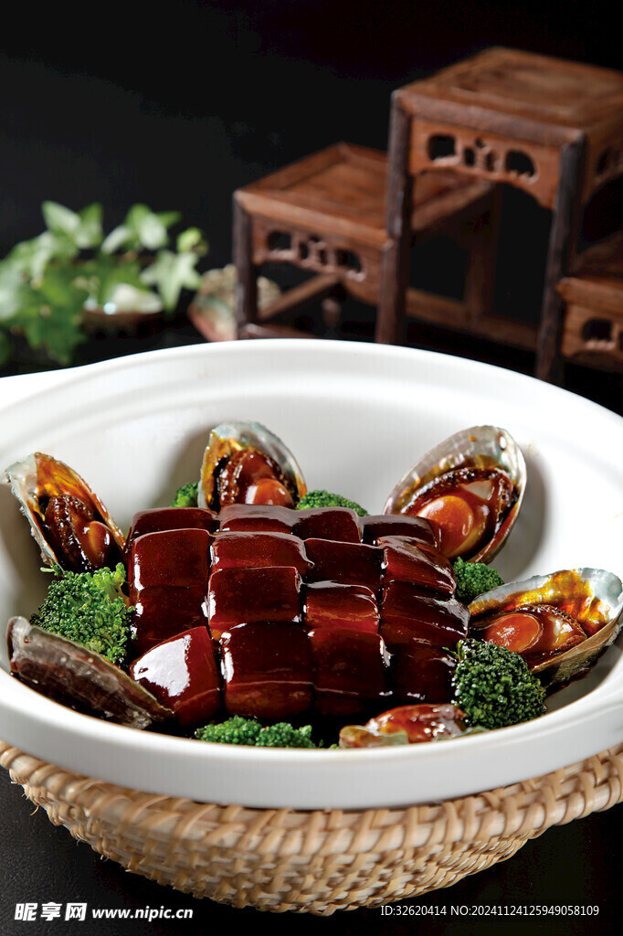 鲍鱼红烧肉