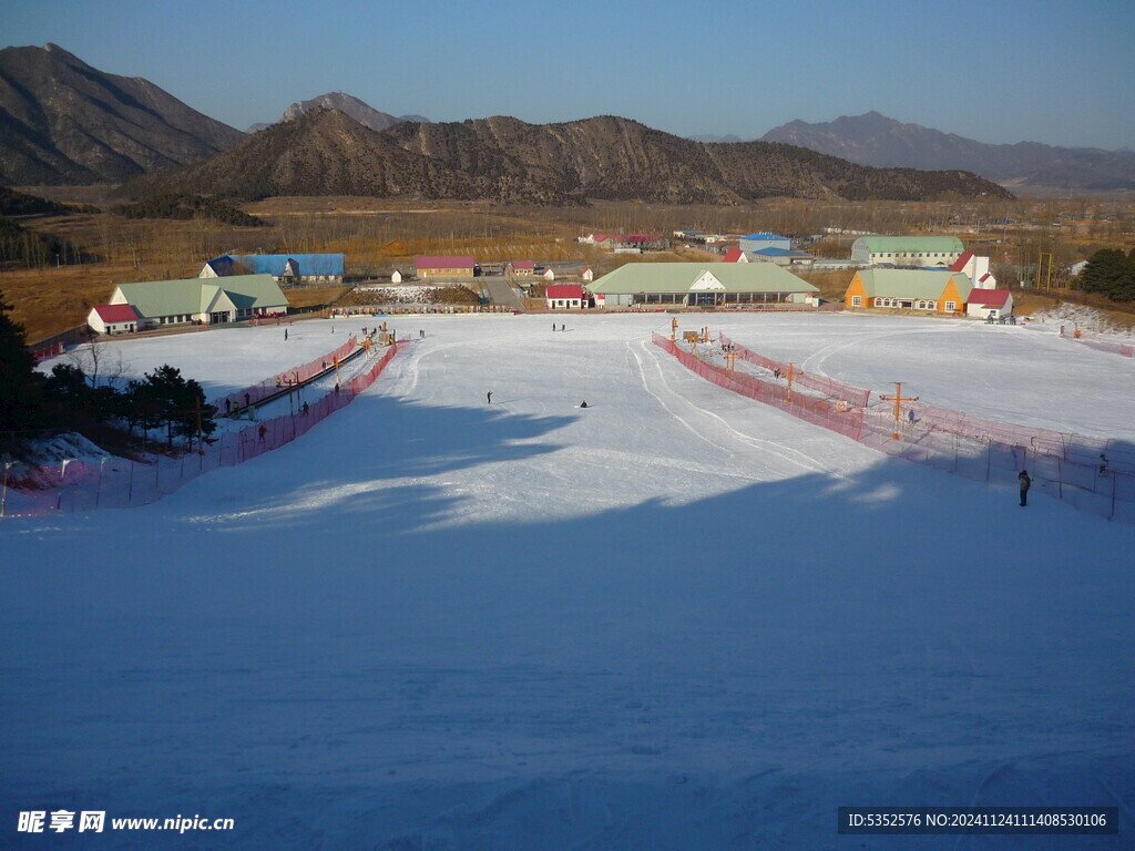 滑雪跑道