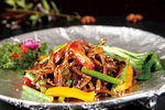 豆角炒茶树菇