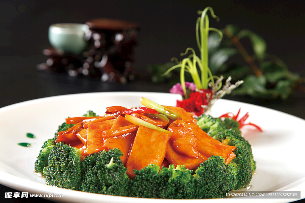 鲍贝烧山菌 美食 炒菜 私房菜