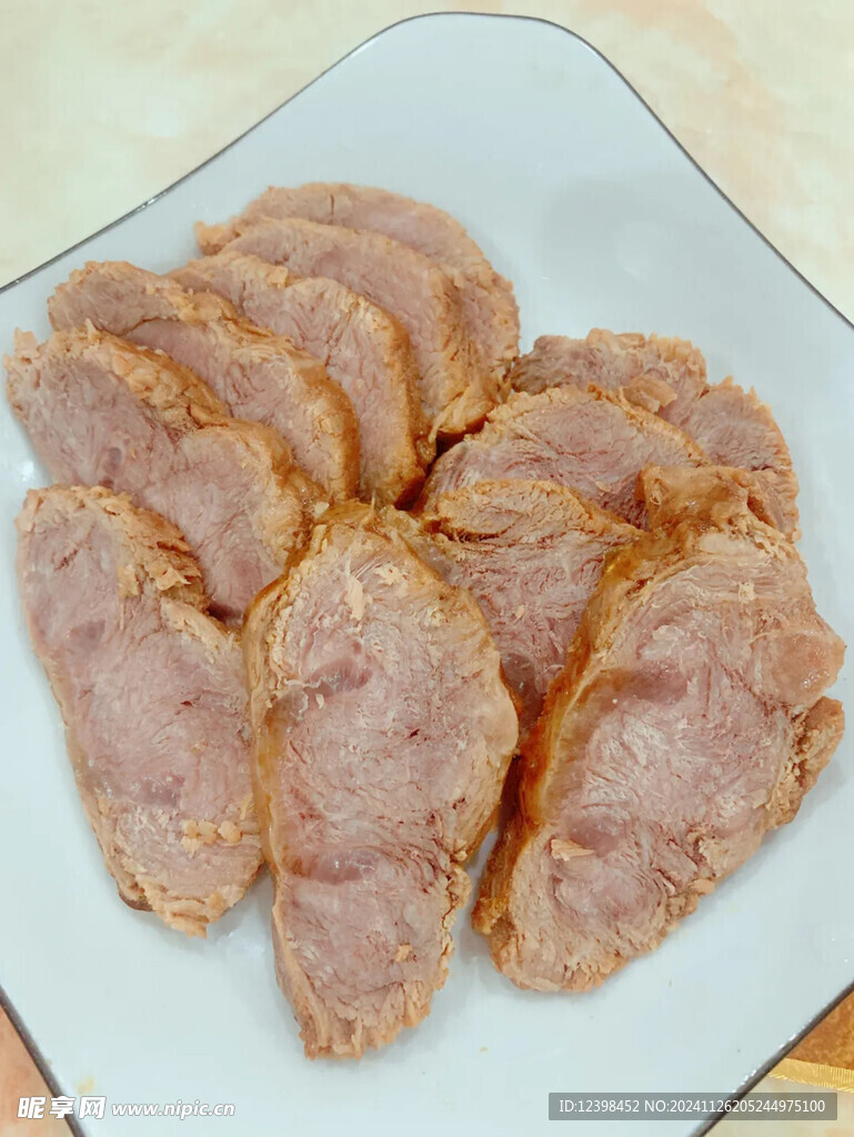 卤牛肉