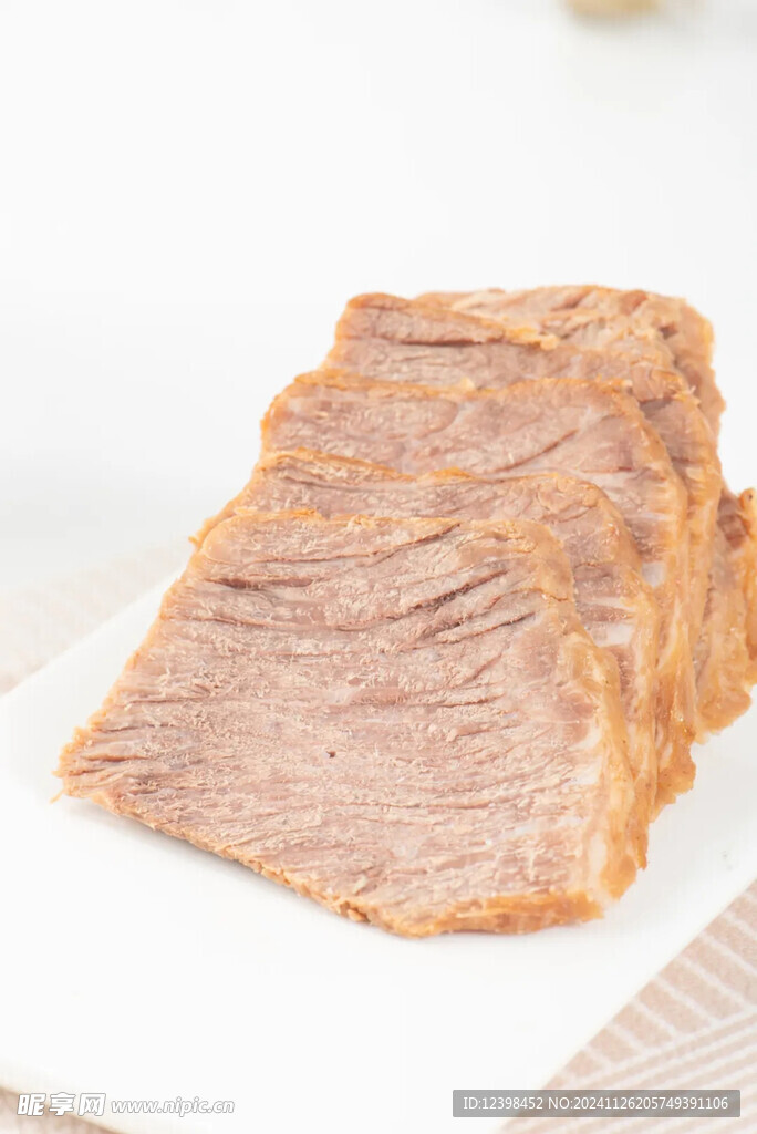 卤牛肉