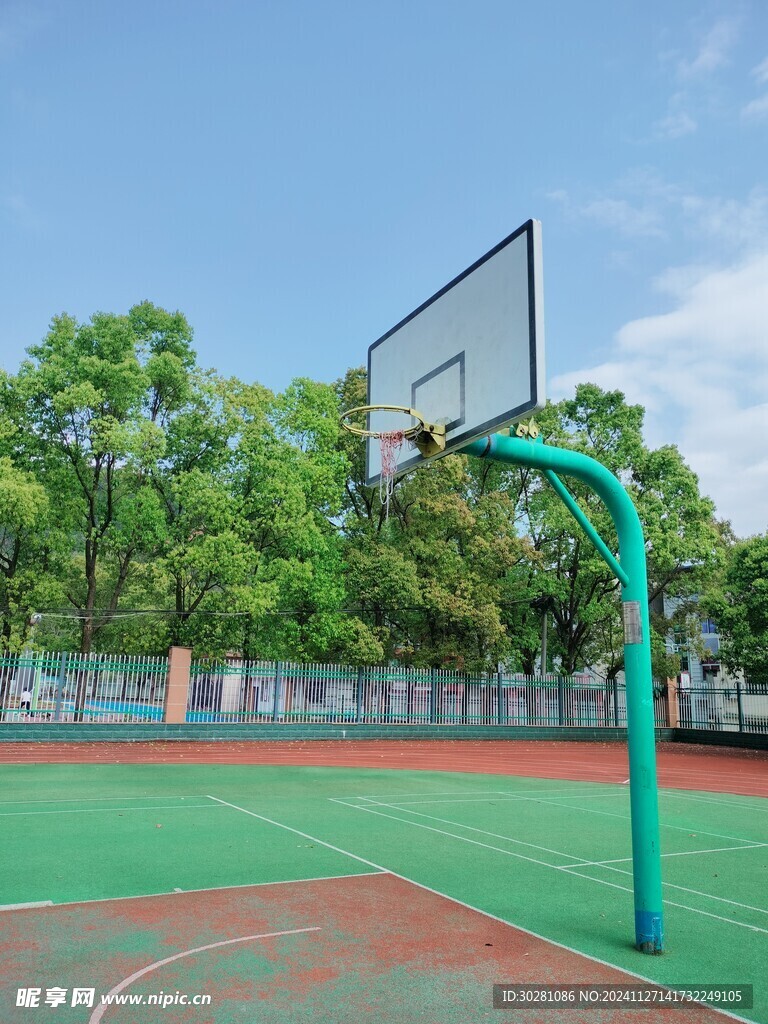 篮球场