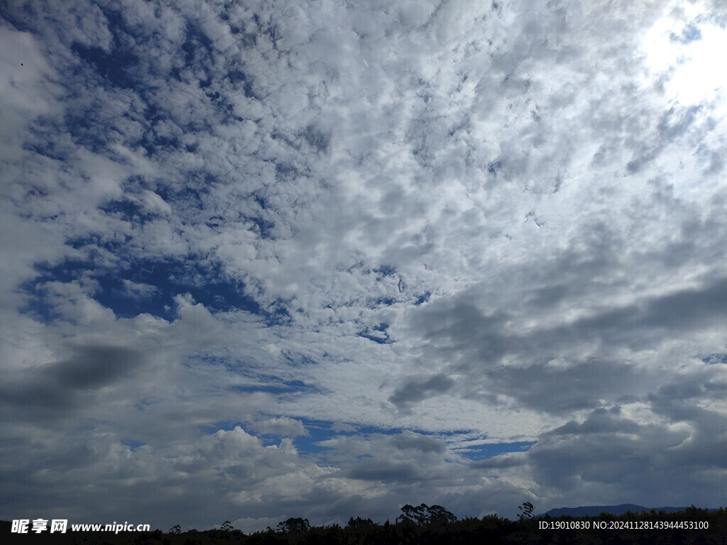 天空