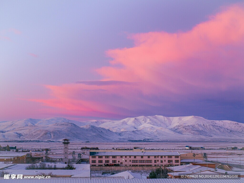 雪山 