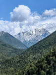 川藏线雪山