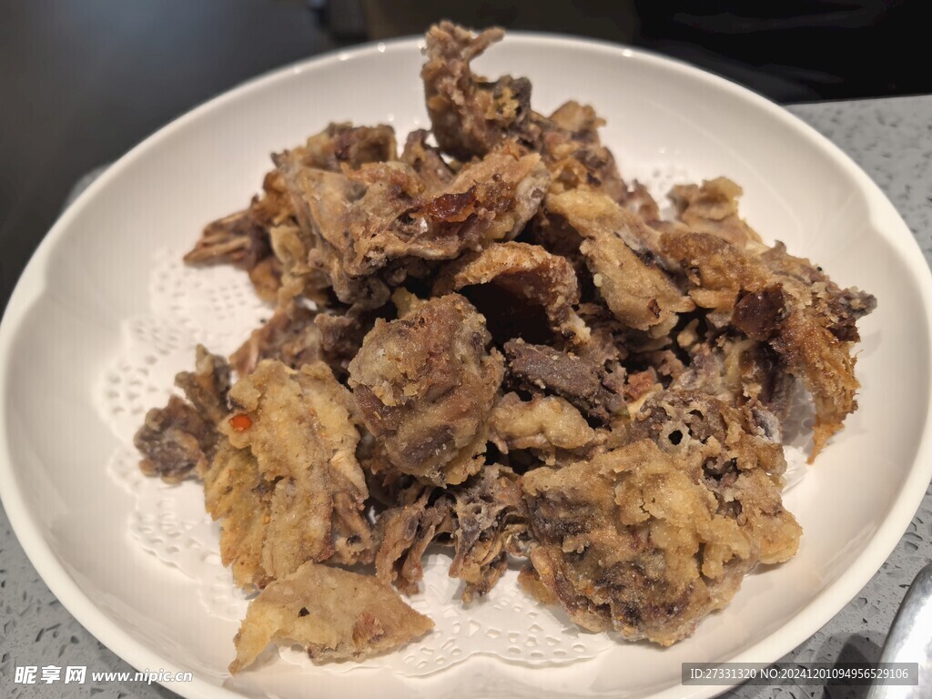 椒盐鸭架