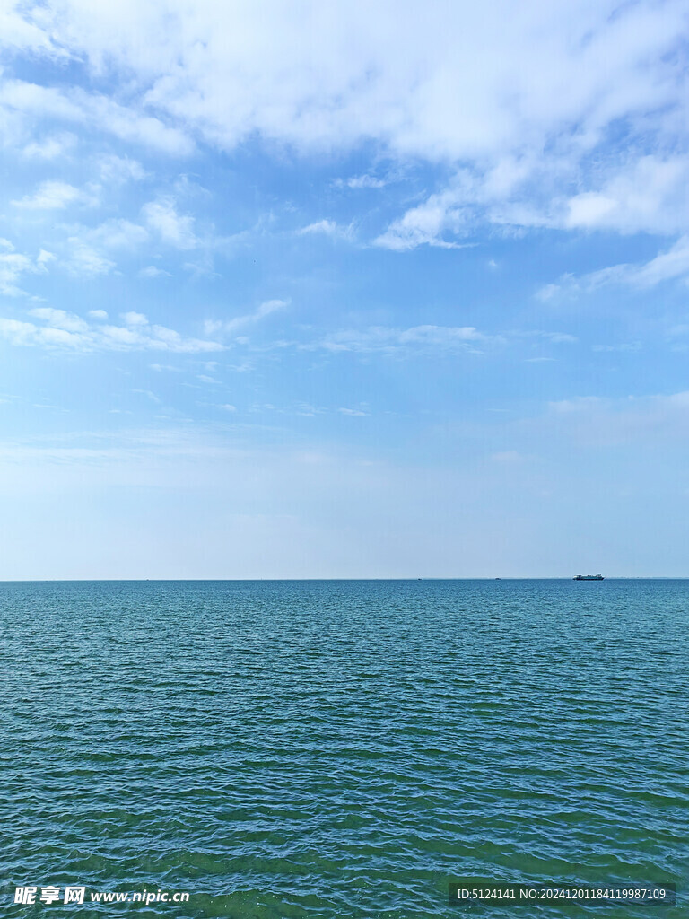 蓝天白云