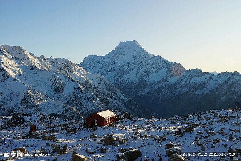 雪山  