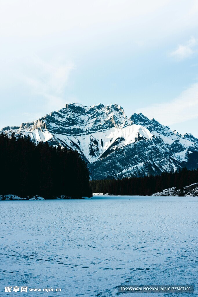 雪山 