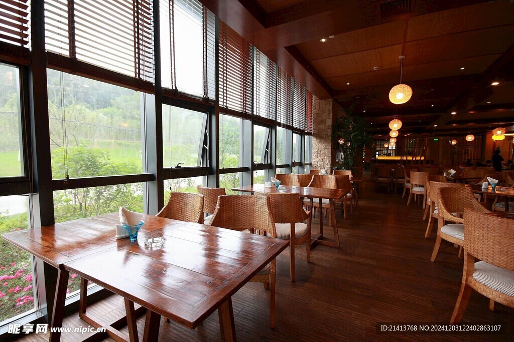 高档休闲餐厅