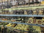 甜品店橱窗
