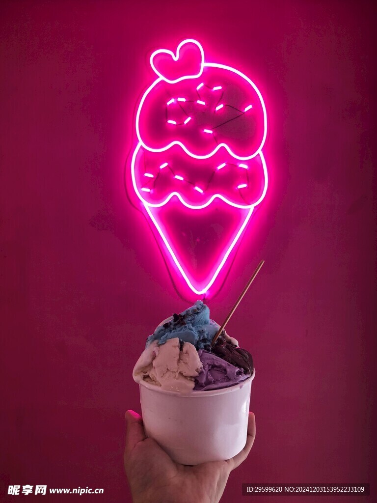 冰淇淋 