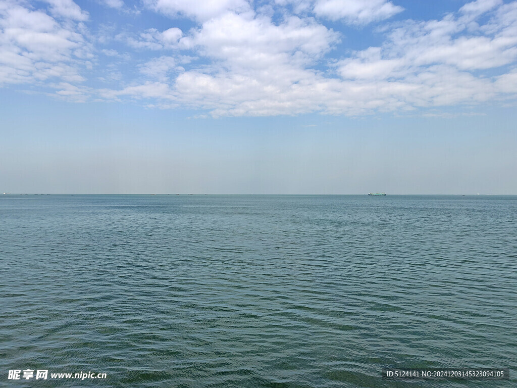 蓝天白云
