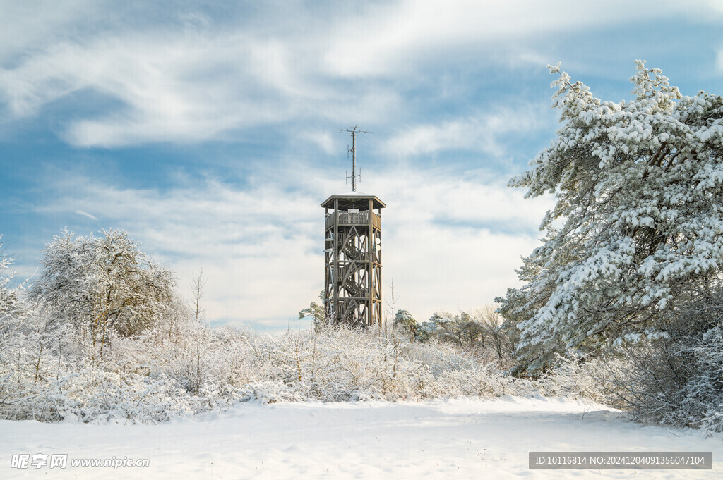 冬季雪树银花观测塔