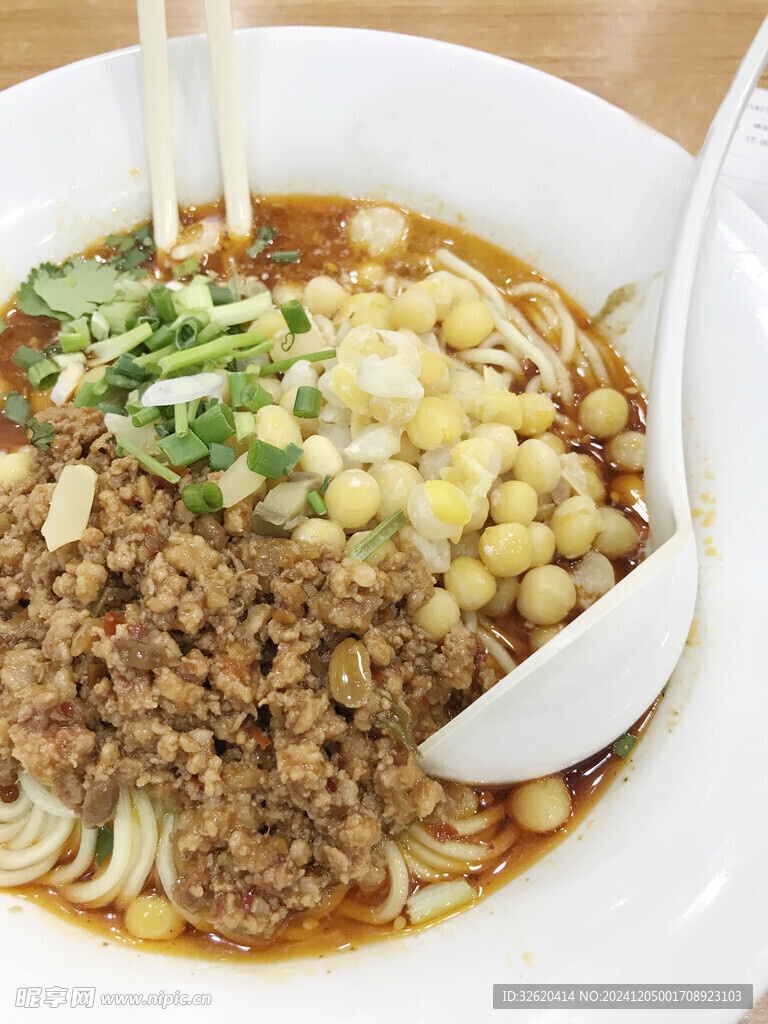 杂酱面 豌杂面
