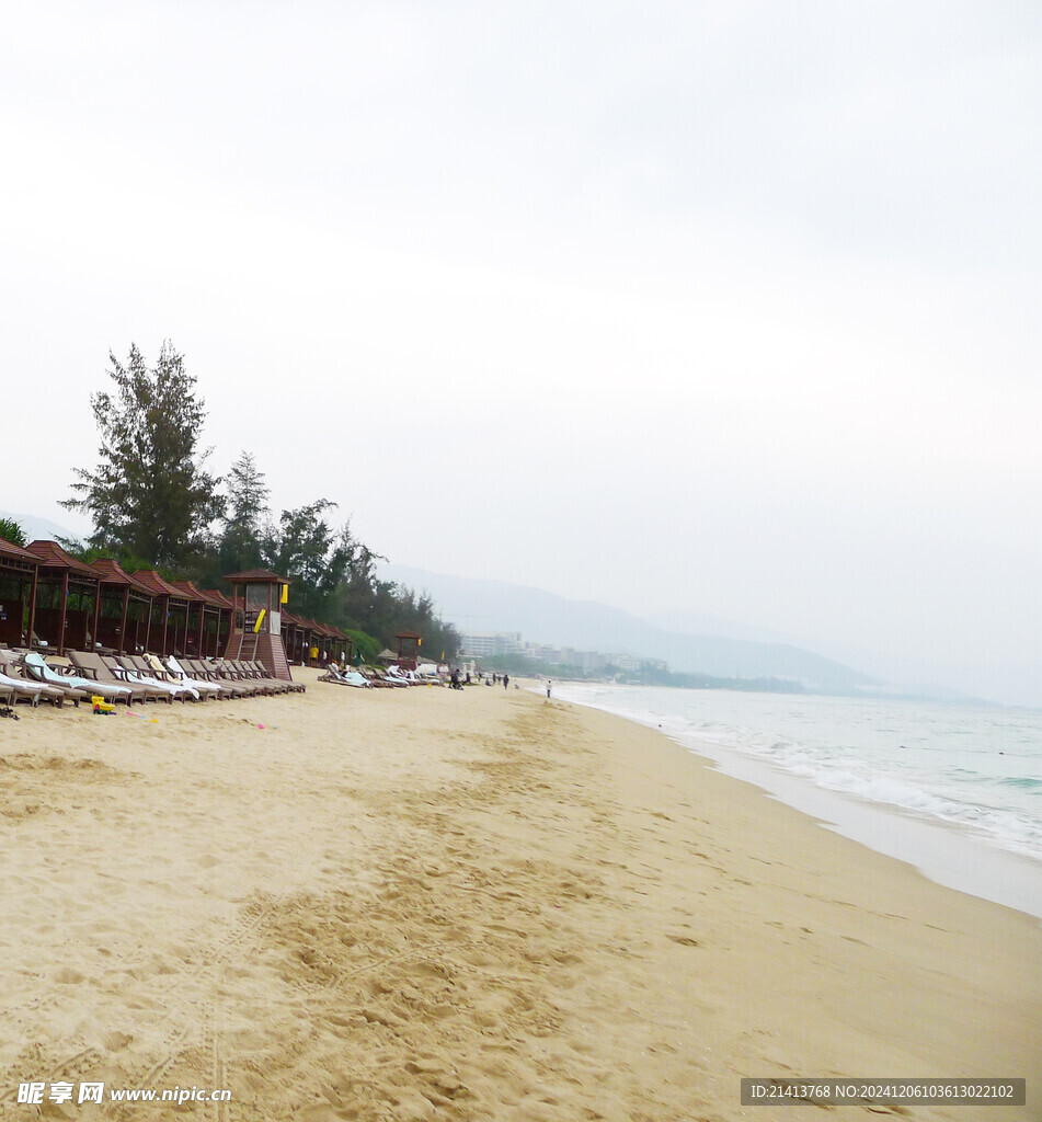 海边沙滩风景