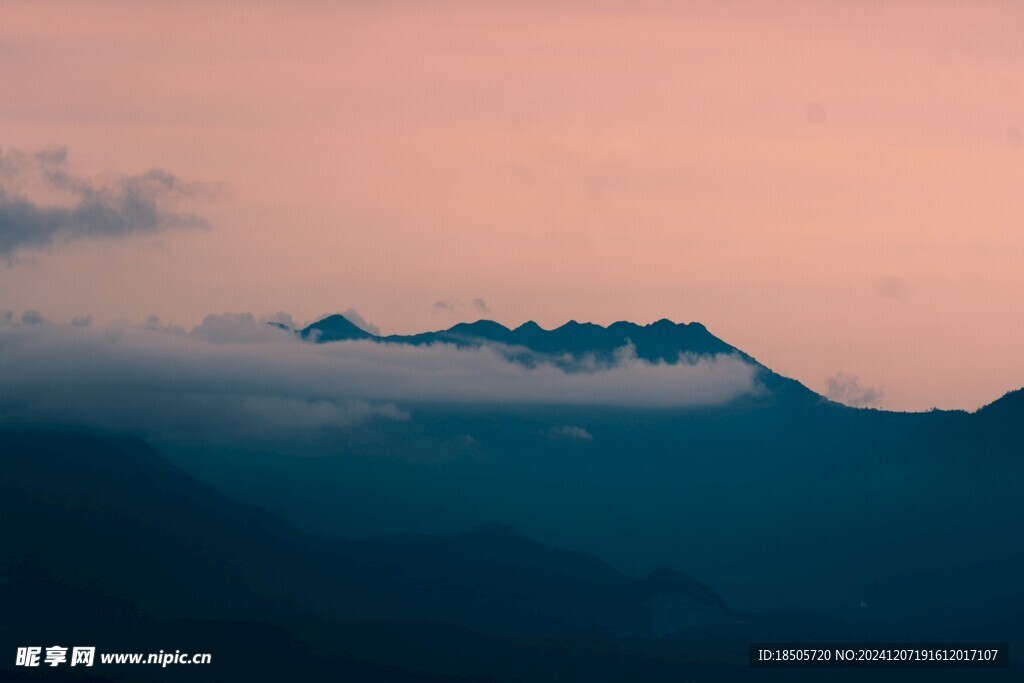 大山