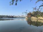 湖景地产