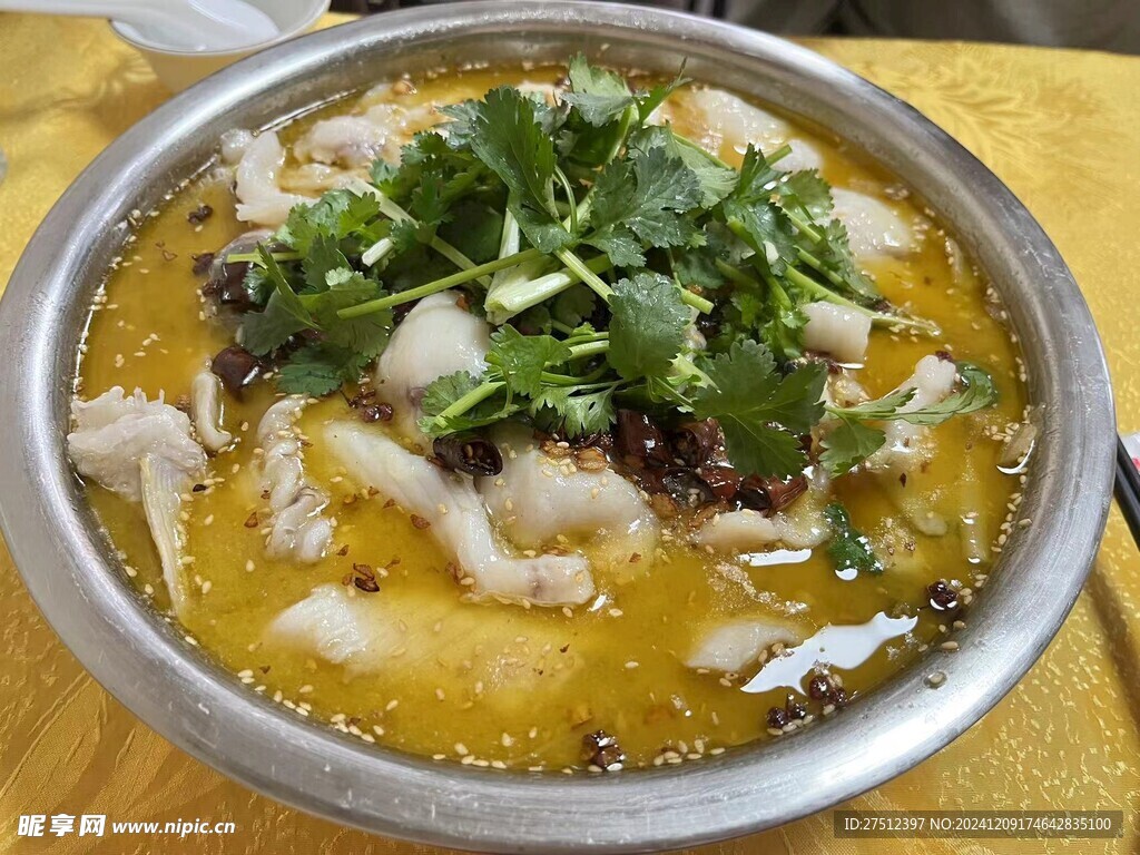 酸菜鱼 藤椒 胡椒 酸笋