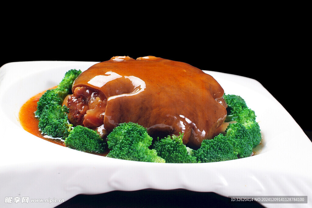 鲍汁牛掌 