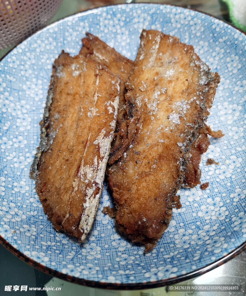 炸带鱼