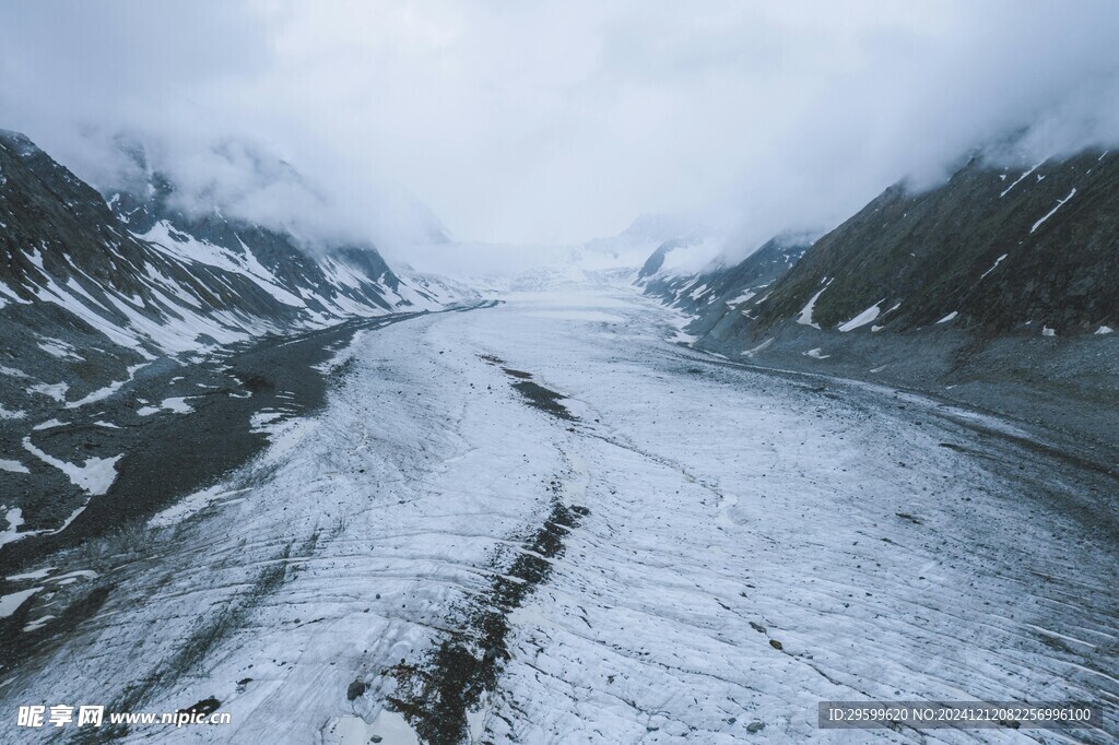 雪山 
