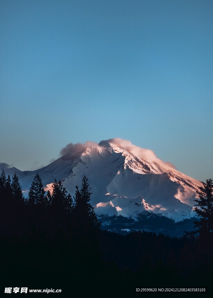 雪山 