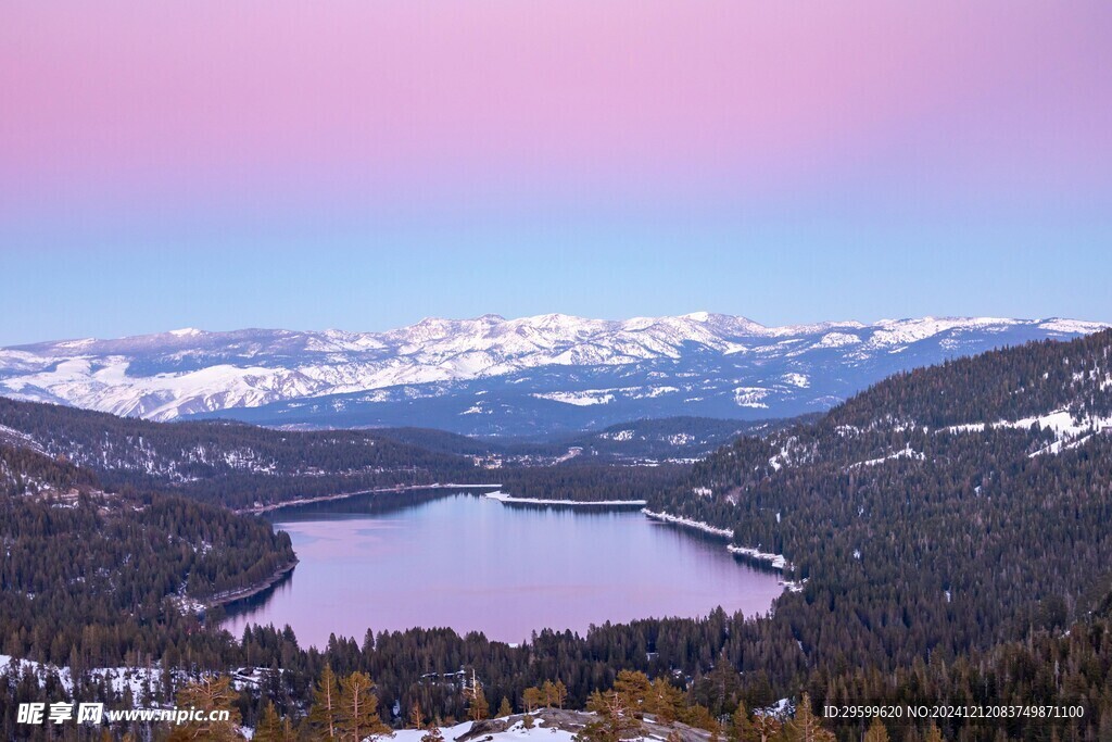 雪山