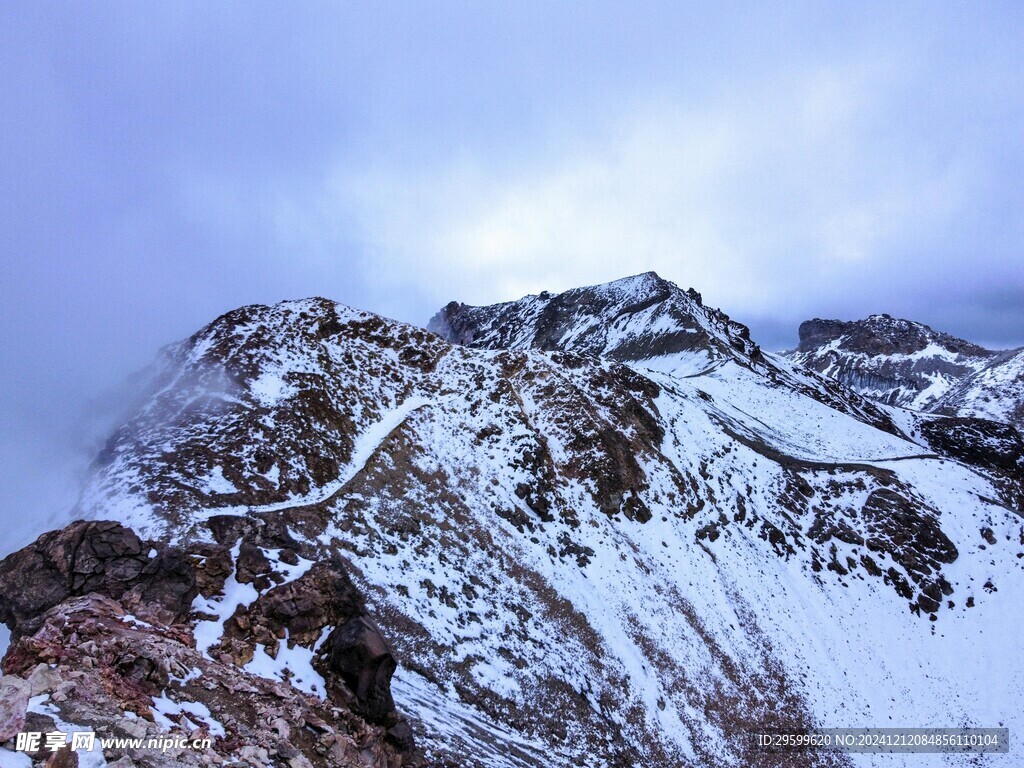 雪山