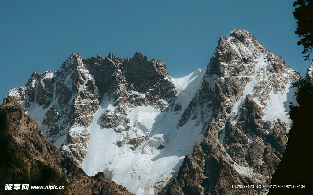 雪山